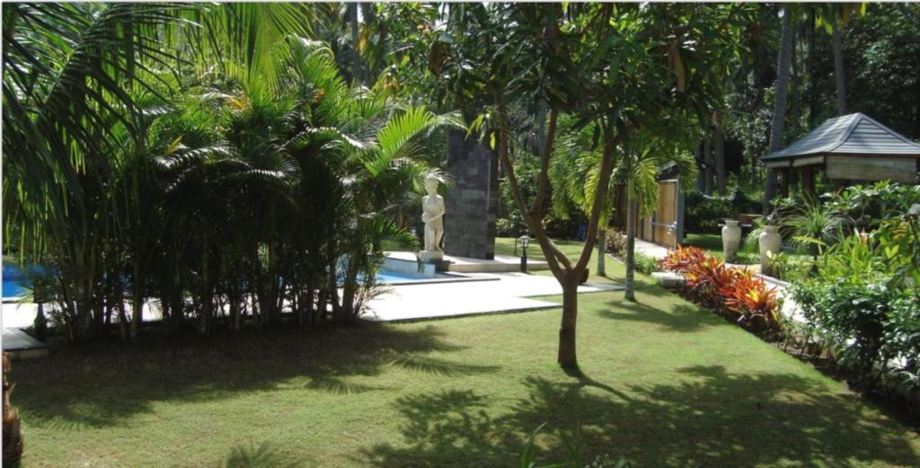 Dream Estate Resort Senggigi Luaran gambar
